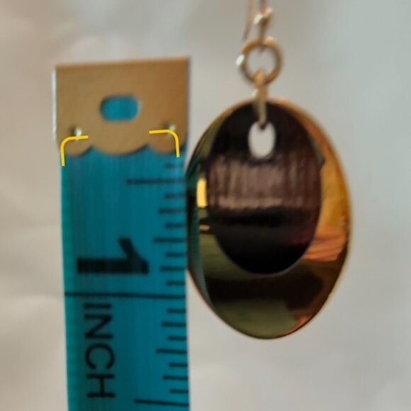 Earrings - dangling with brown flat bead over gold tone leaf. - Picture 3 of 3